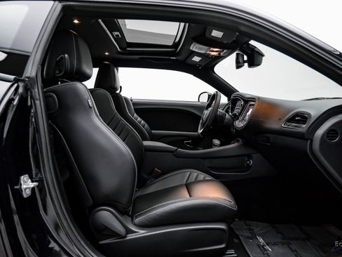 Used 2022 Dodge Challenger SRT Super Stock image 43