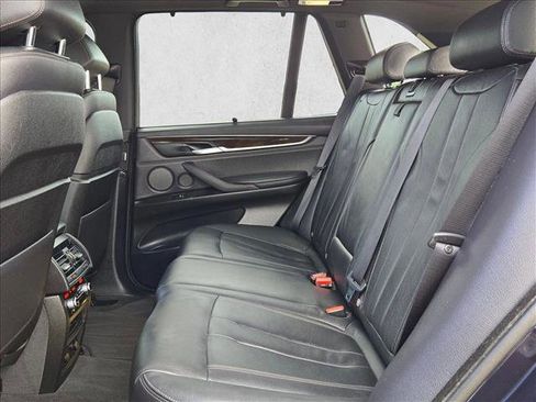 Used 2018 BMW X5 xDrive50i AWD/4WD image 18