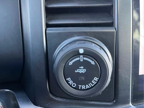 Used 2023 Ford F250 Lariat w/ Lariat Ultimate Package image 42