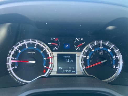 Used 2019 Toyota 4Runner TRD Pro AWD/4WD image 13