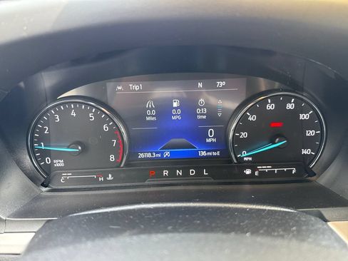 Used 2024 Ford Explorer XLT w/ Equipment Group 202A AWD/4WD image 11