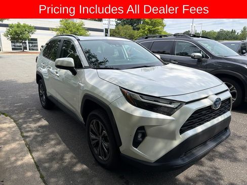 Used 2022 Toyota RAV4 XLE Premium AWD/4WD image 1