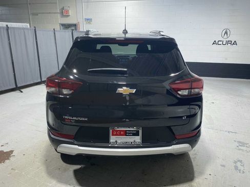 Used 2023 Chevrolet TrailBlazer LT w/ Convenience Package FWD image 5