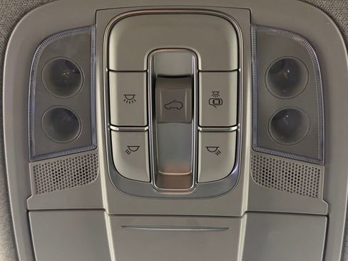 Used 2020 Hyundai Santa Fe Limited image 25