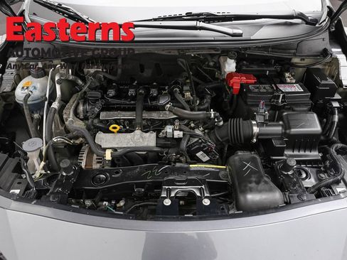 Used 2024 Nissan Versa SR FWD image 7