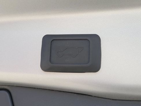 Used 2024 Toyota RAV4 XLE Premium AWD/4WD image 13