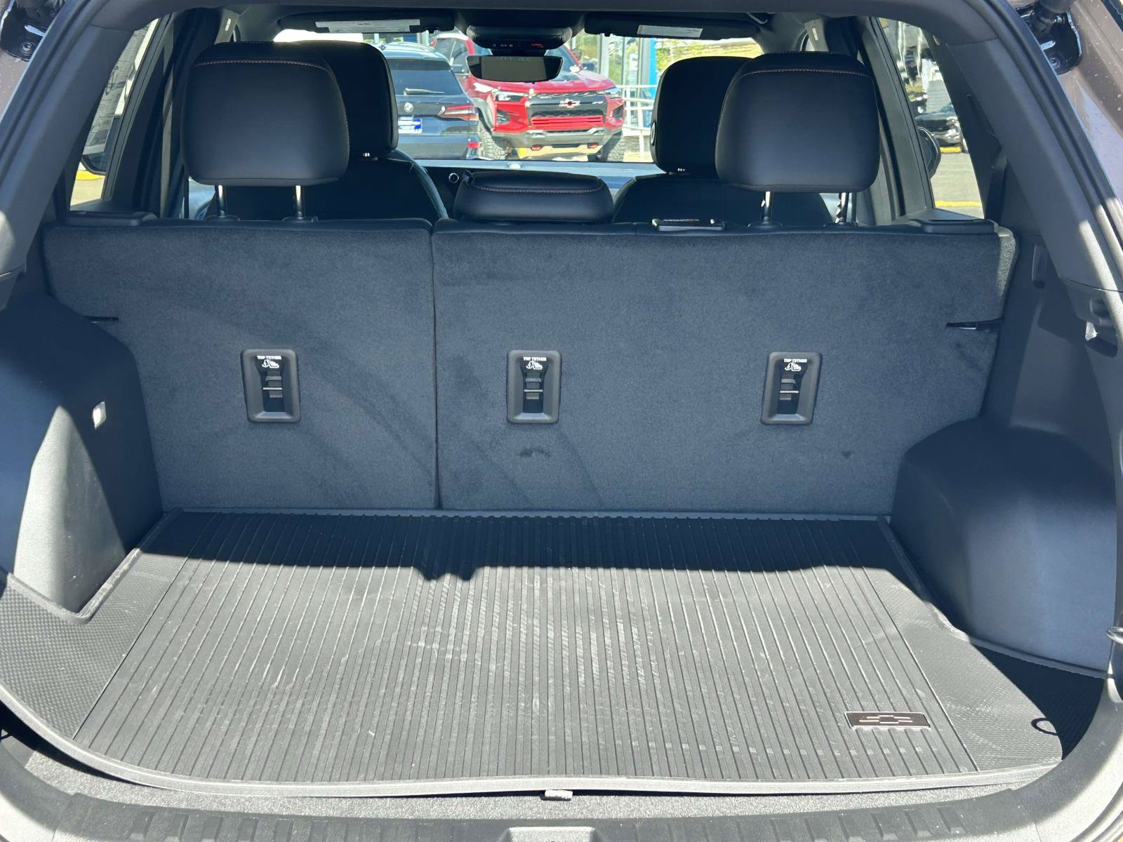 New 2027 Chevrolet Equinox ACTIV w/ Safety and Technology Package AWD/4WD image 13