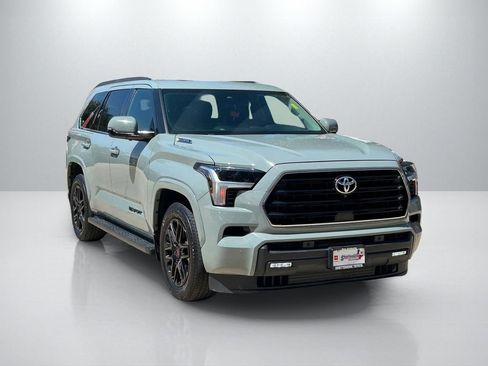 Used 2023 Toyota Sequoia SR5 w/ SR5 Premium Package RWD image 3