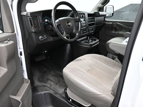 Used 2020 Chevrolet Express 2500 w/ Driver Convenience Package image 2
