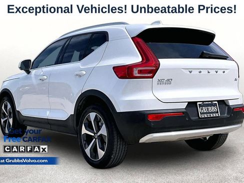 Used 2023 Volvo XC40 B4 Plus w/ Protection Package Premier FWD image 14
