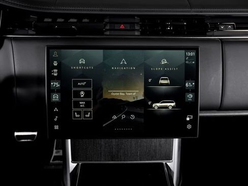 Used 2025 Land Rover Range Rover SV AWD/4WD image 39