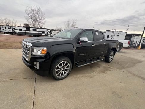 Used 2021 GMC Canyon Denali image 1