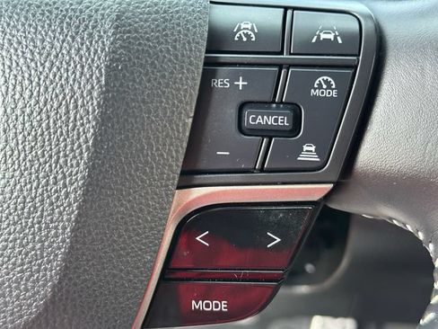 Used 2025 Toyota Camry SE FWD image 14