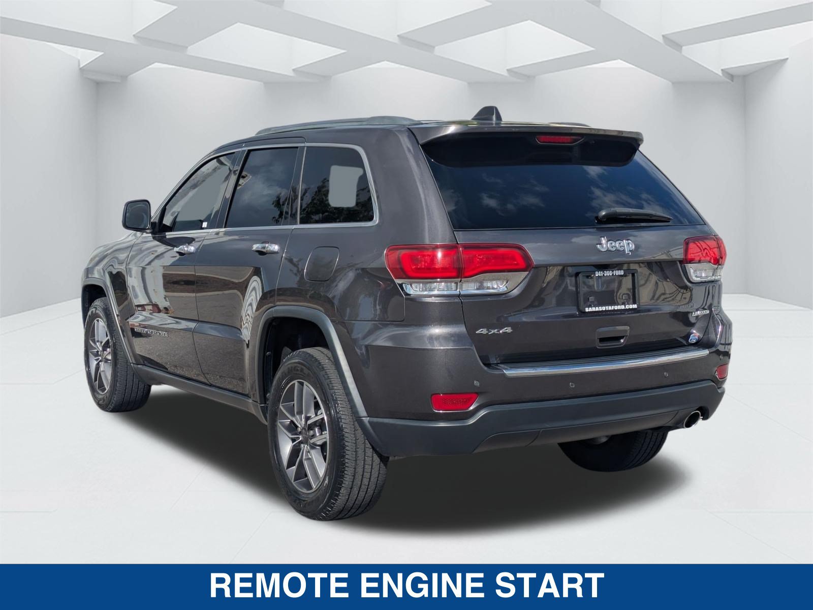 Used 2020 Jeep Grand Cherokee Limited AWD/4WD image 7
