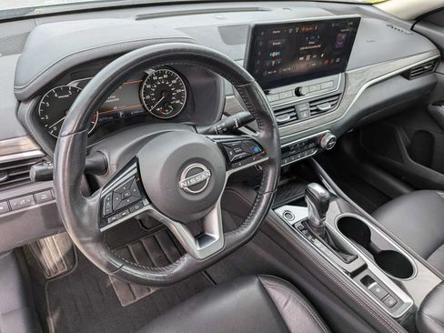 Used 2023 Nissan Altima 2.5 SL AWD/4WD image 15
