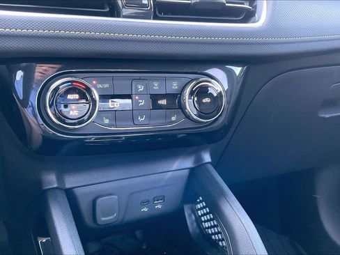 Used 2026 Chevrolet TrailBlazer ACTIV w/ Convenience Package FWD image 31