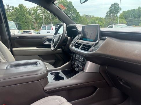 Used 2022 Chevrolet Tahoe Z71 w/ Off-Road Capability Package AWD/4WD image 50