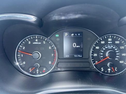 Used 2017 Kia Forte LX w/ LX Popular Package image 12