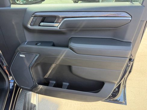 Used 2024 Chevrolet Silverado 1500 LTZ w/ Technology Package image 22