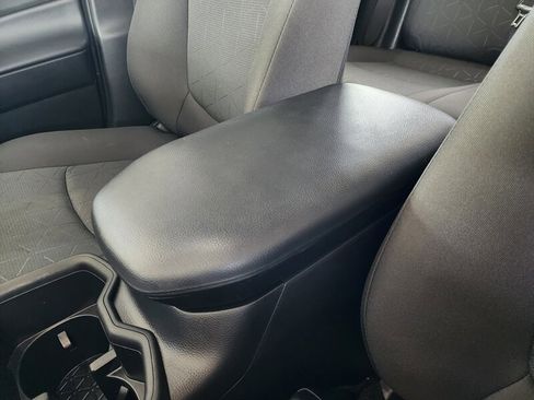 Used 2023 Toyota RAV4 XLE image 44