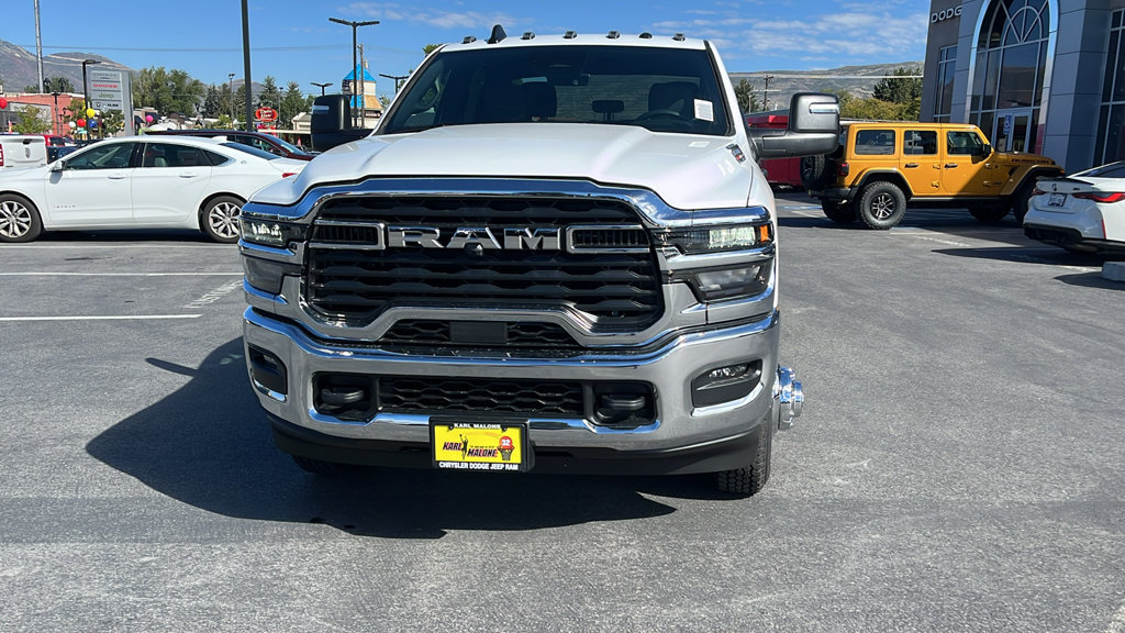 New 2027 RAM 3500 Tradesman w/ Chrome Appearance Group A AWD/4WD image 8