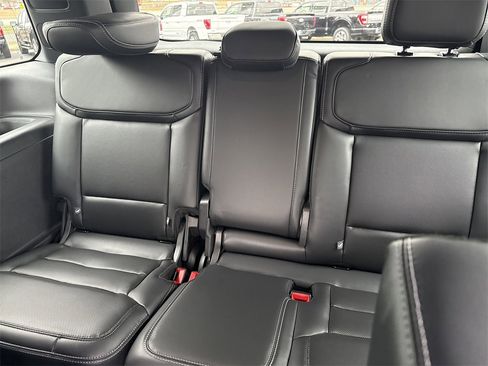 Used 2025 Ford Expedition Platinum w/ Stealth Appearance Package image 21