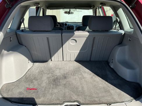 Used 2006 Pontiac Vibe w/ Preferred Package image 12