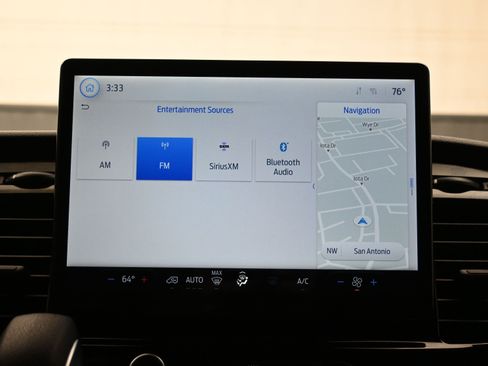 Used 2023 Ford Transit 350 XLT image 32