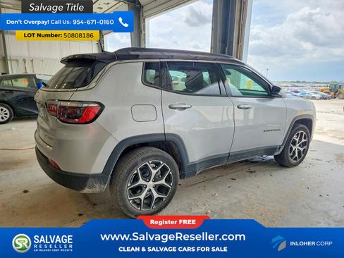 Used 2024 Jeep Compass Limited AWD/4WD image 4