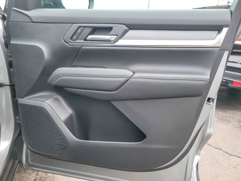 Used 2026 GMC Terrain Elevation w/ Black Edition image 19