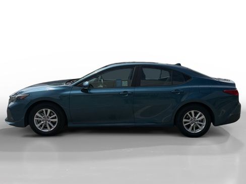 Used 2025 Toyota Camry LE FWD image 2
