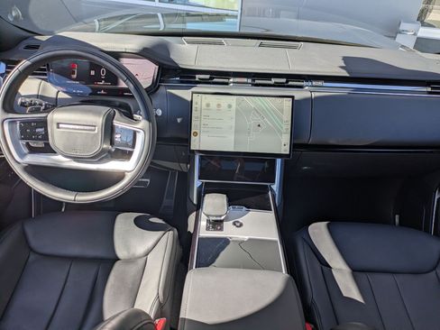 Used 2024 Land Rover Range Rover SE AWD/4WD image 24