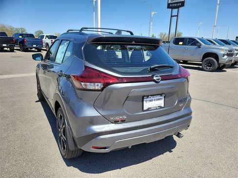 New 2024 Nissan Kicks SR w/ SR Premium Package image 8