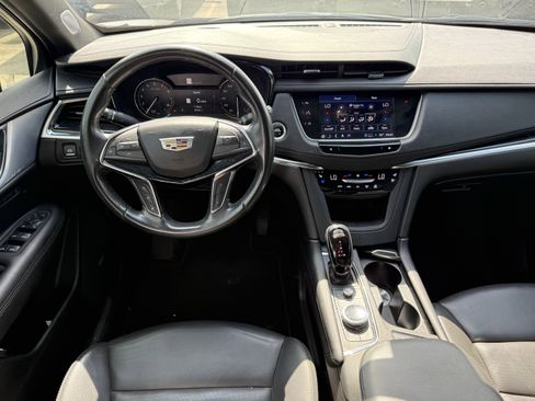 Used 2023 Cadillac XT5 Premium Luxury FWD image 15
