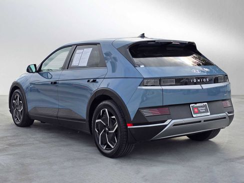 Used 2024 Hyundai Ioniq 5 SEL image 5