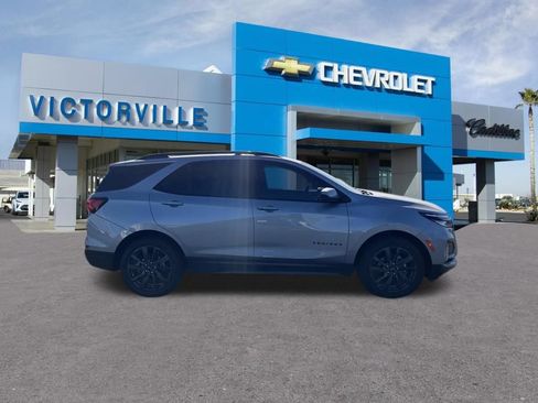 Used 2024 Chevrolet Equinox RS FWD image 4