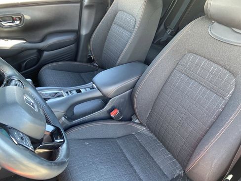 Used 2024 Honda HR-V Sport image 20