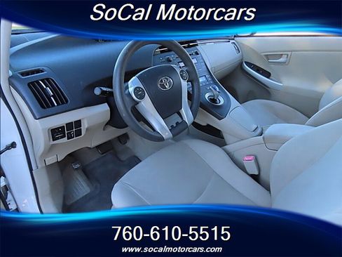 Used 2010 Toyota Prius Two image 10