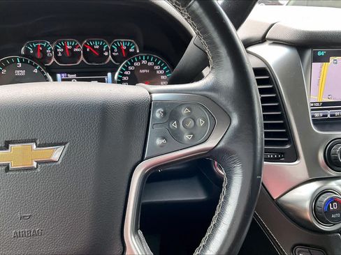 Used 2017 Chevrolet Tahoe Premier AWD/4WD image 23