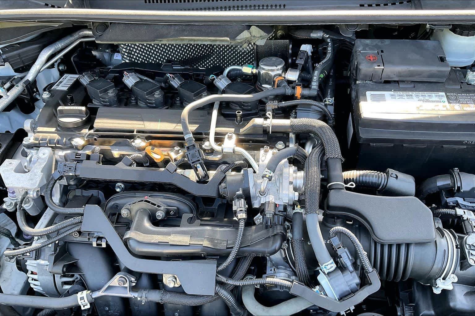 Used 2022 Toyota Corolla SE w/ Carpet Mat Package (TMS) FWD image 31