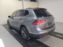 Used 2023 Volkswagen Tiguan SE FWD image 18