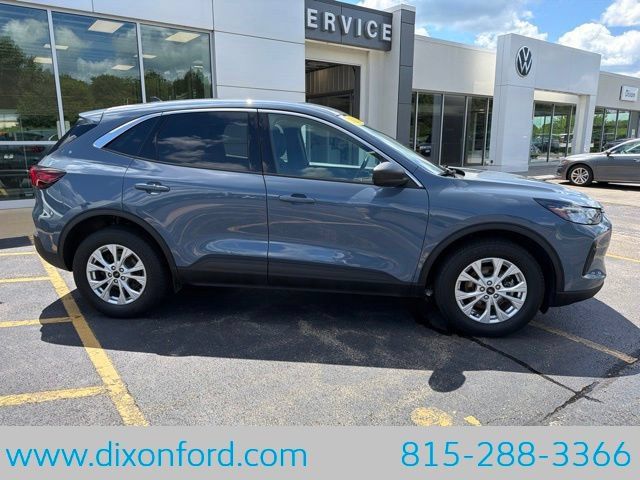 Used 2023 Ford Escape Active AWD/4WD image 10