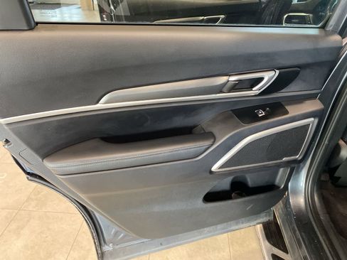 Used 2022 Kia Telluride S image 28