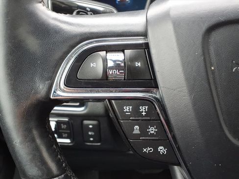 Used 2022 Lincoln Navigator L Reserve AWD/4WD image 7