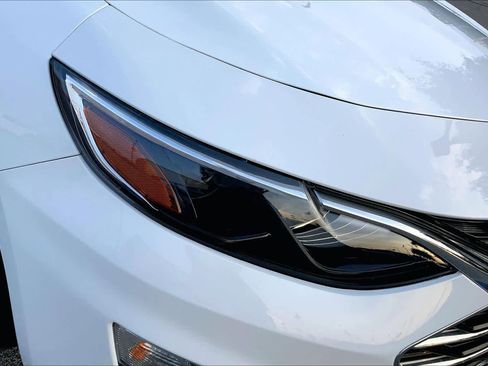 Used 2023 Chevrolet Malibu LT FWD image 28