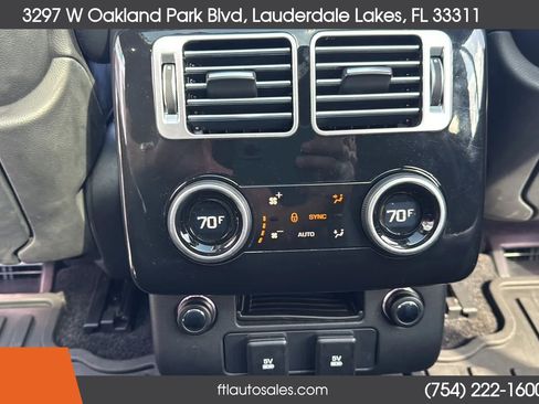 Used 2020 Land Rover Range Rover AWD/4WD image 27