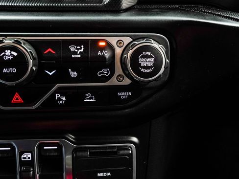 Used 2023 Jeep Wrangler Unlimited Rubicon 392 w/ Dual Top Group AWD/4WD image 27