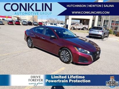 Used 2025 Nissan Altima 2.5 SV