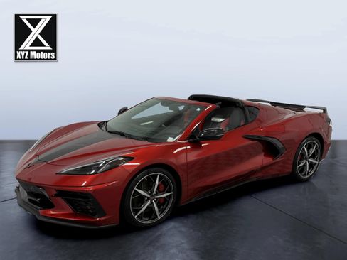 Used 2022 Chevrolet Corvette Stingray Preferred Cpe w/ Z51 Performance Package RWD image 1