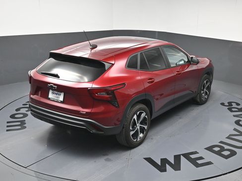 Certified 2024 Chevrolet Trax RS w/ Sunroof Package image 34